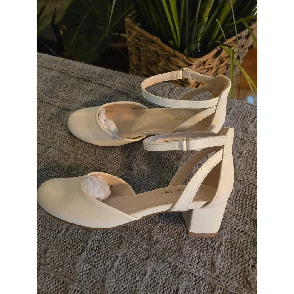 NEW - Dream Pairs Girls Cream Round Toe Block Heel Ankle Strap Pumps Size 3